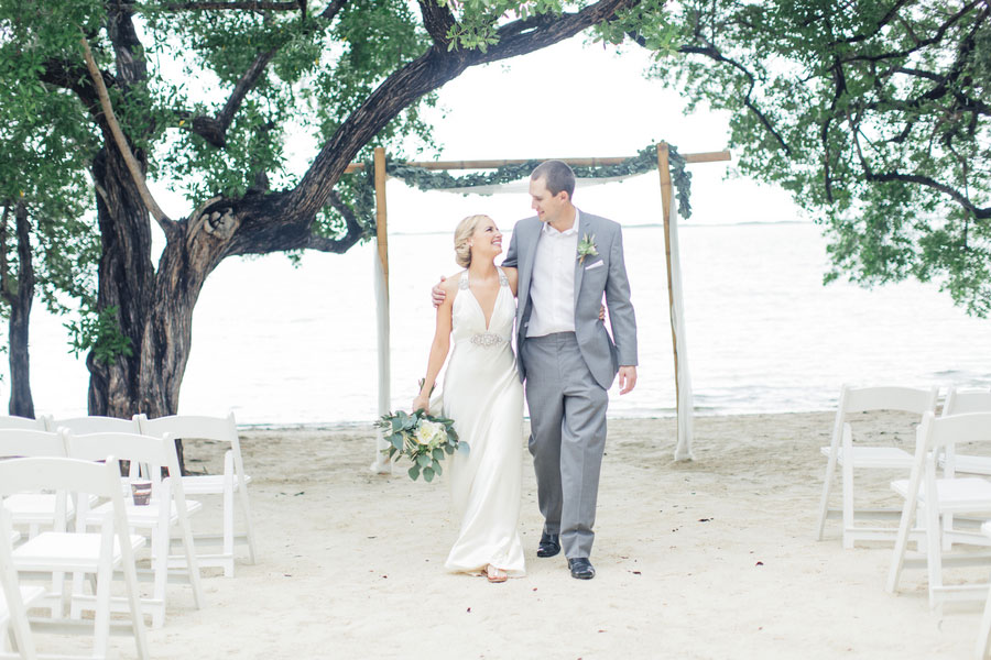 key-largo-wedding-deco-glam-beach-wedding-inspiration43