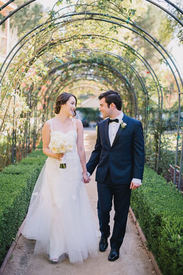 pink-westlake-village-inn-classic-romantic-jewish-wedding07