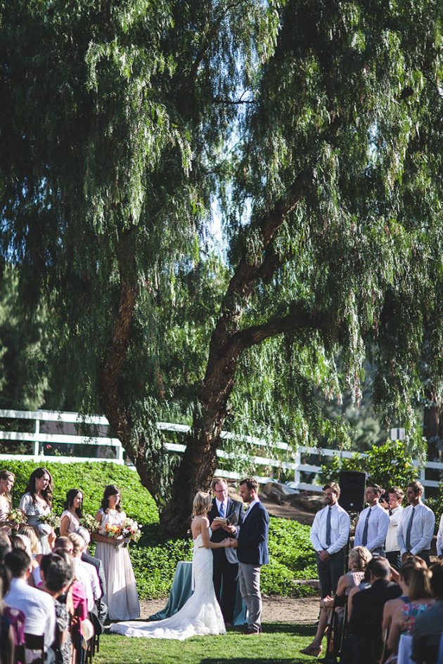 lazy-v-ranch-rustic-pastel-wedding-inspiration39