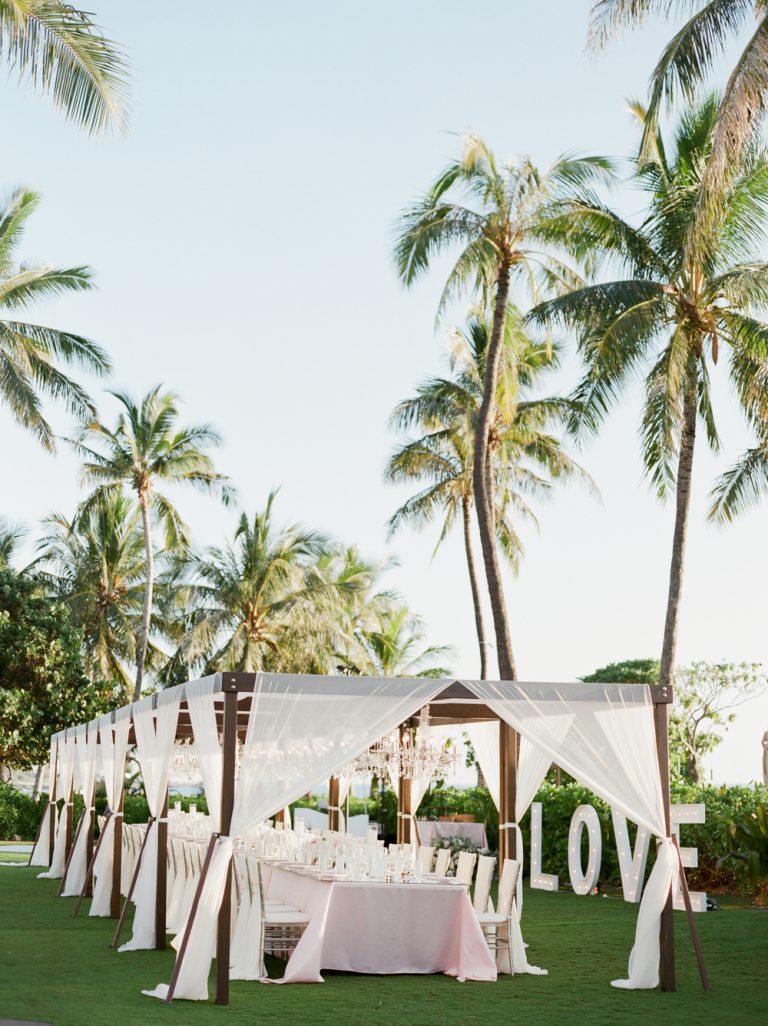 Maggie And Leos Pink Hawaiian Wedding Best Wedding Blog 8674