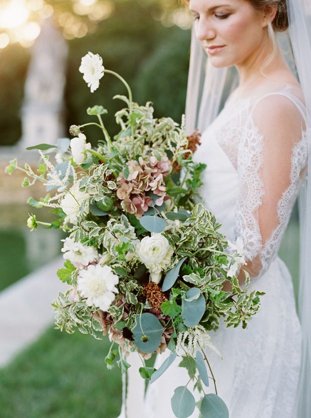 Intimate Garden Elopement Inspiration | Best Wedding Blog